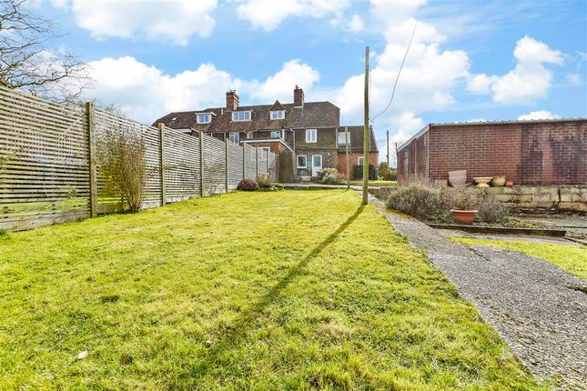 3 bed end terrace house