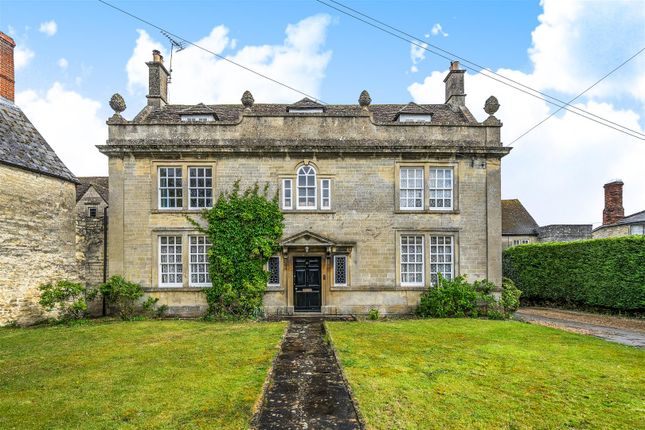 6 bedroom semi-detached house for sale