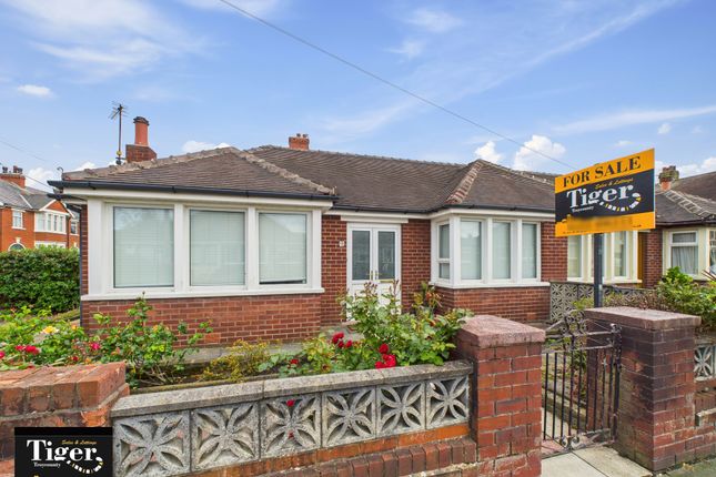 2 bedroom semi-detached bungalow for sale