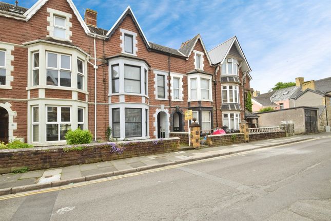 3 bedroom town house for sale