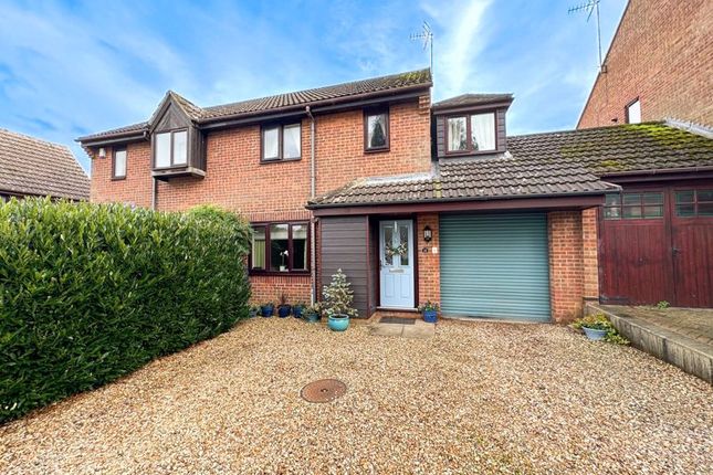 4 bedroom semi-detached house for sale