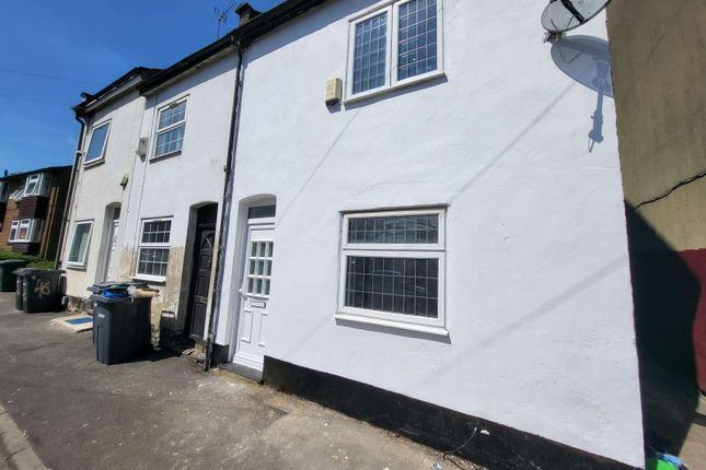 Luton LU1 3 bed terraced house for sale