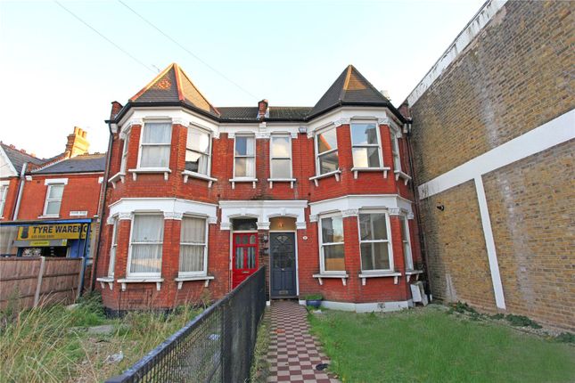 Westbury Avenue, London, N22 3 bed terraced house for sale