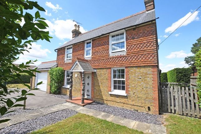 Leeds Road, Maidstone 3 bed detached house for sale