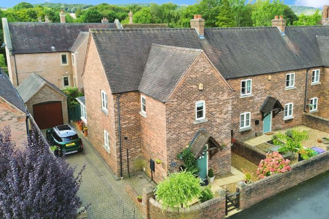 Arleston Manor Mews, Telford TF1 3 bed cottage for sale