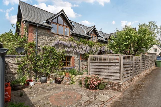 Cusop Dingle,  Herefordshire,  HR3 3 bed barn conversion for sale