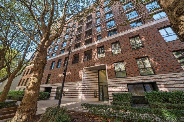 Heygate Street, London, SE17 2 bed property for sale