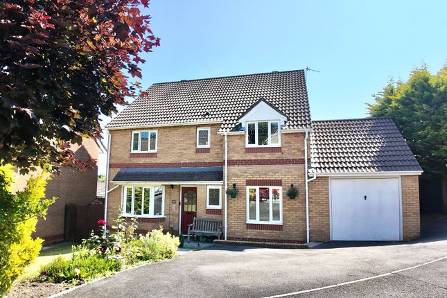 St. Andrews Drive, Pontllanfraith, NP12 5 bed detached house for sale