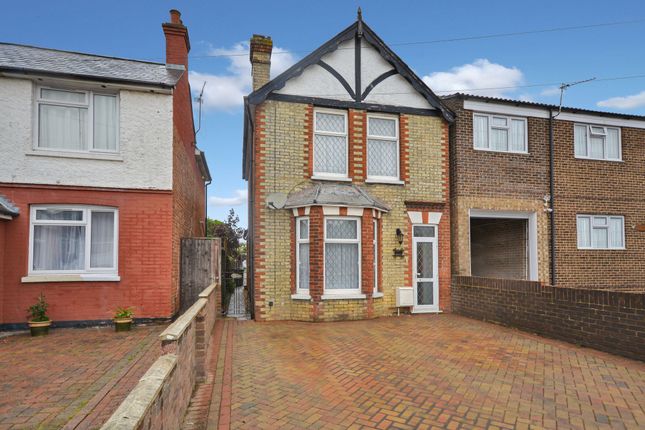 Kingsnorth Road, Ashford TN23 3 bed detached house for sale