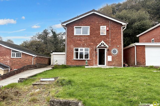 Bryn Rhedyn, Pontypridd CF37 4 bed detached house for sale
