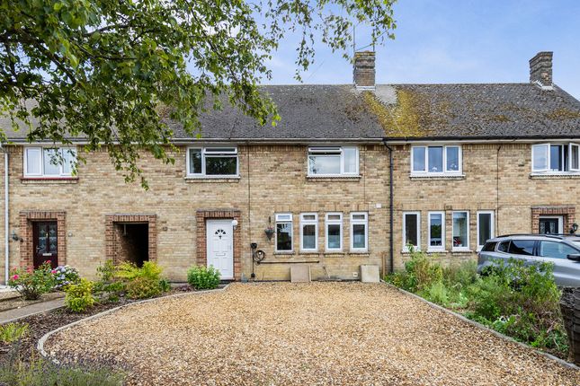 Levitts Road, Northampton, NN7 3 bed terraced house for sale
