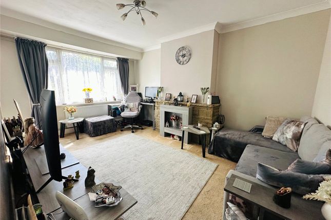 Moremead Road, London, SE6 2 bed maisonette for sale