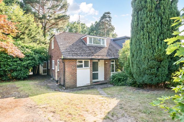 Belmore Avenue, Surrey GU22 3 bed bungalow for sale