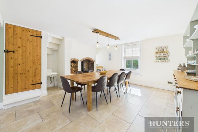 West Street, Muston, Filey 5 bed detached house for sale