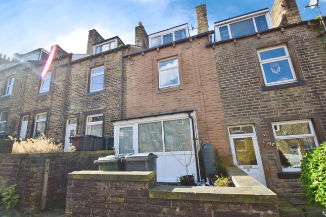 Cliffe Terrace, Keighley BD21 2 bed terraced house for sale