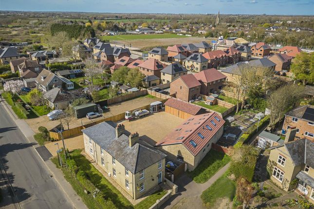 New Road, Over CB24 6 bed detached house for sale