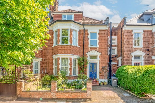 Blenheim Gardens, Willesden Green, NW2 6 bed semi