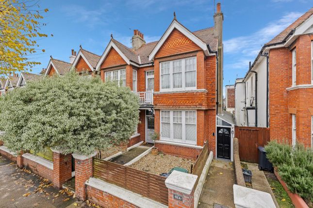 Walsingham Road, Hove 3 bed apartment for sale