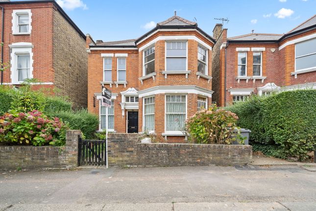 Exeter Road, NW2 1 bed apartment for sale