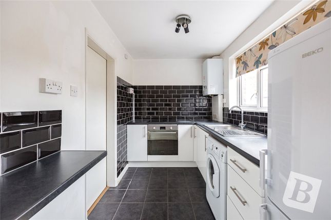 Queen Street, Gravesend, Kent, DA12 2 bed apartment for sale