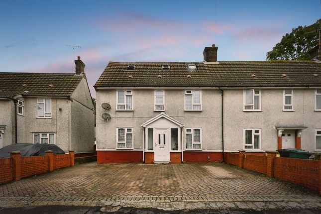 6 bedroom detached house for sale