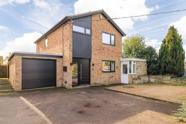 3 bed detached house