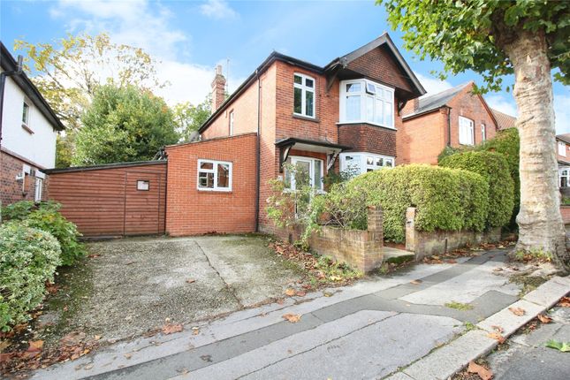 Waverley Road, Reading RG30 4 bed detached house for sale