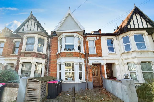 Burdett Avenue, Westcliff On Sea 5 bed terraced house for sale