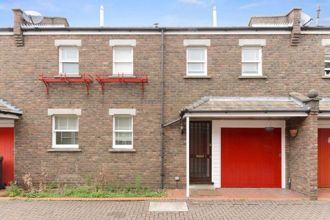 Alders Close, Ealing, W5 3 bed terraced house for sale