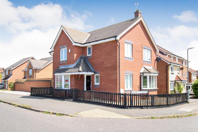 Butland Road, Corby NN18 4 bed detached house for sale