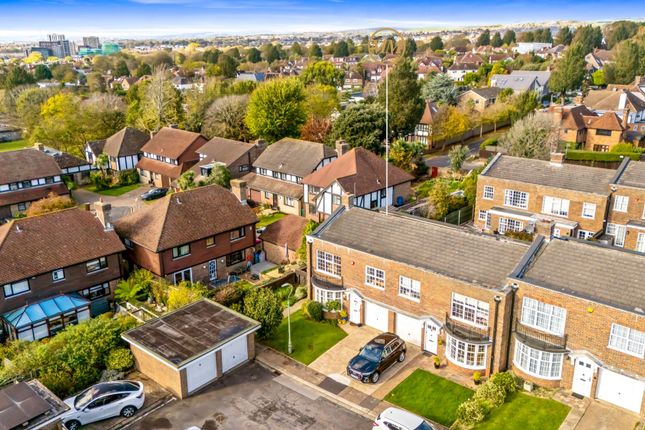 Kestrel Close, Hove BN3 4 bed end of terrace house for sale