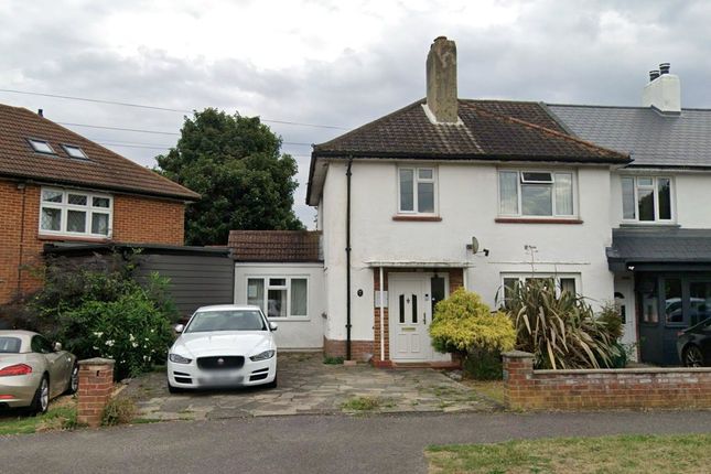 Richland Avenue, Coulsdon, CR5 3 bed semi