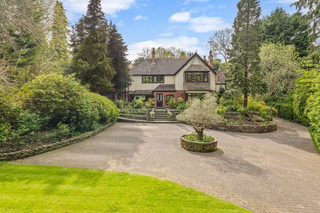 Welcomes Road, Kenley, CR8 5 bed detached house for sale