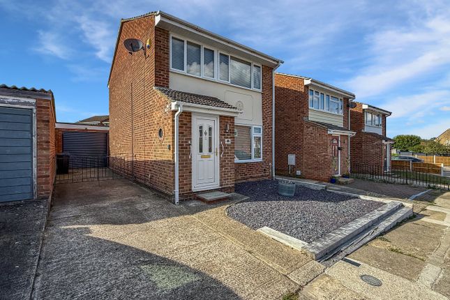 Blake Drive, Braintree, CM7 3 bed detached house for sale