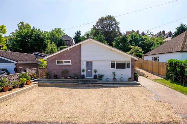 College Avenue, Maidstone, Kent, ME15 3 bed bungalow for sale