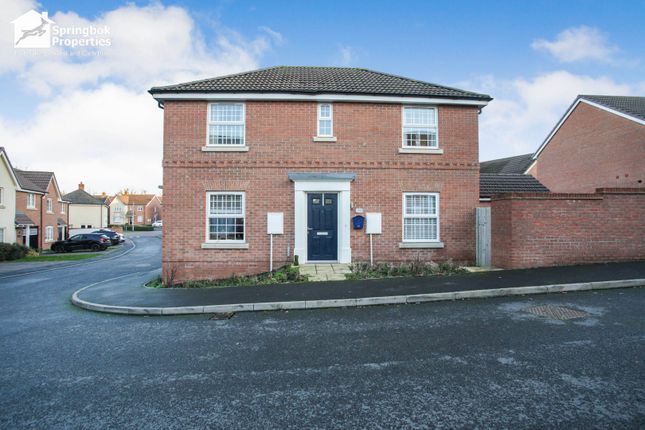 3 bed detached house