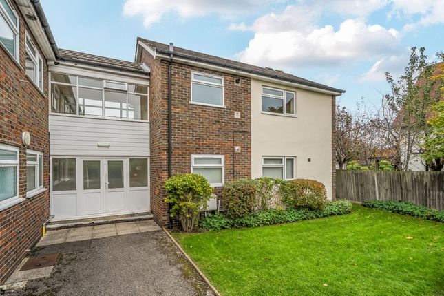 The Avenue, Chartergrove The Avenue... 1 bed flat for sale