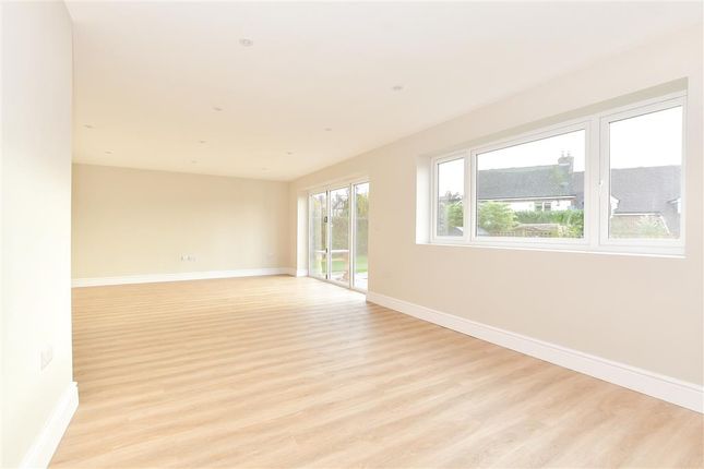 2 bed chalet