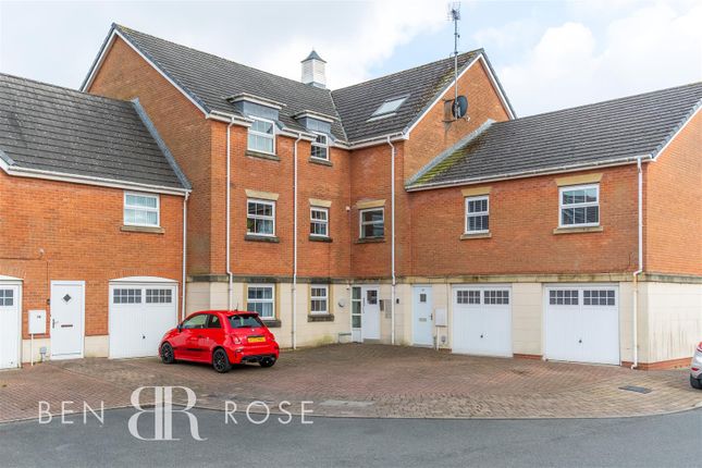 Marine Crescent, Buckshaw Village... 2 bed apartment for sale