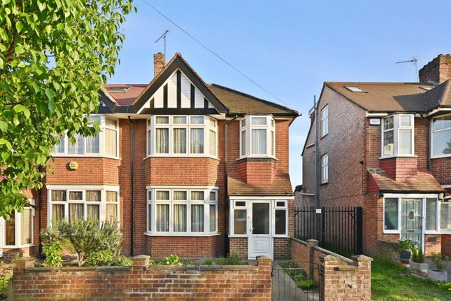 Park View, Acton 3 bed house for sale