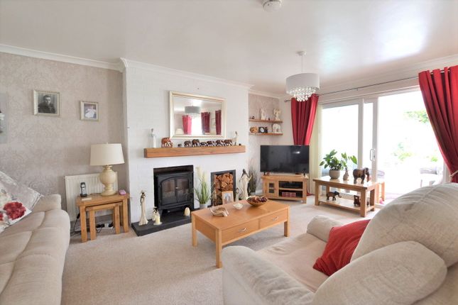 Sussex Gardens, Gloucester GL3 4 bed detached house for sale