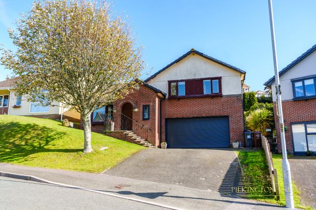 Looe, Cornwall PL13 4 bed detached house for sale