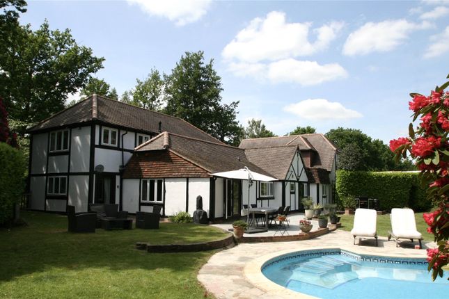 Copthorne, Crawley, West Sussex, RH10 5 bed detached house for sale