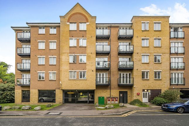 Black Eagle Drive, Northfleet, Gravesend 1 bed apartment for sale