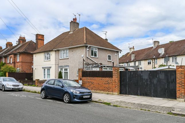 Risley Avenue, Tottenham, London, N17 3 bed semi