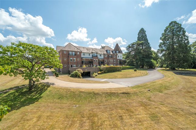 Beacon Crescent, Surrey GU26 2 bed flat for sale
