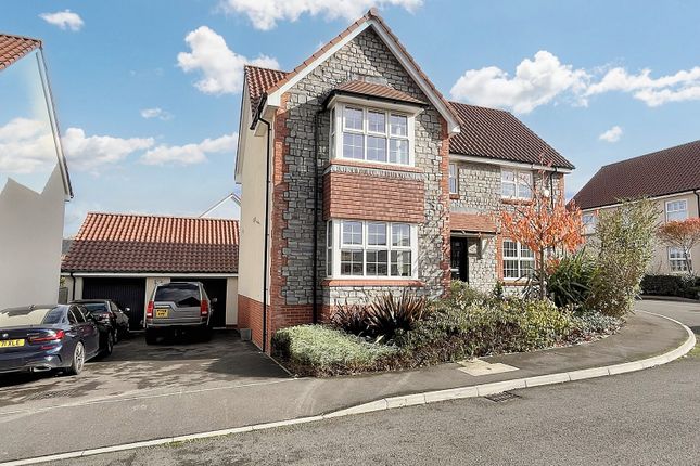 4 bed detached house