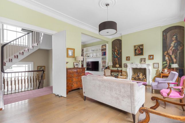 5 bedroom terraced house for sale