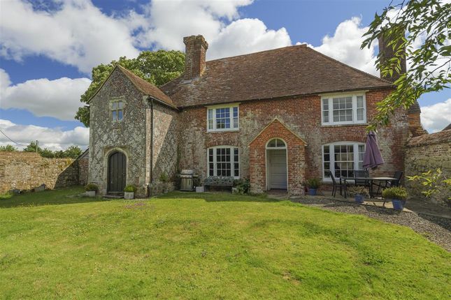 Ruffyns, Roman Road, Aldington 3 bed detached house for sale