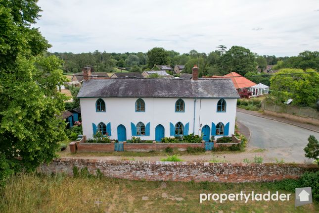 4 bed cottage